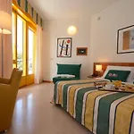 Hotel Luna