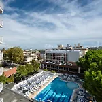 Hotel Luna