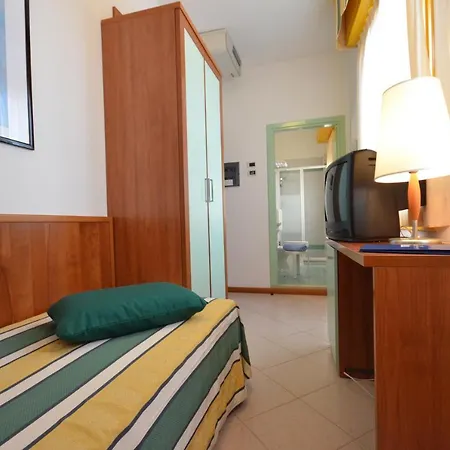 Luna Ξενοδοχείο