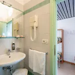 Luna Hotel 4*