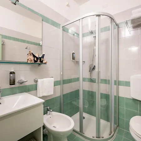 Luna فندق بيبيوني