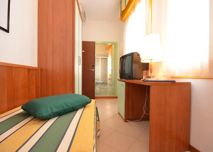 Luna Hotel