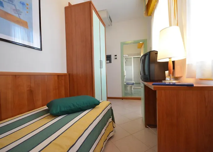 Luna Hotel