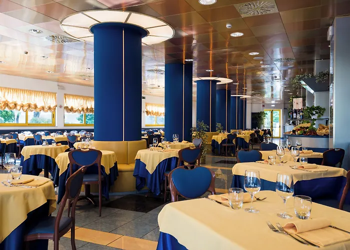 Hotel Luna 4*